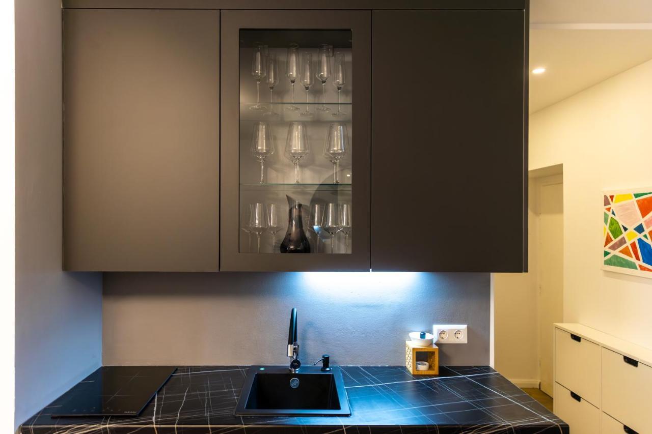 Flaka'S Apartment Wina Bagian luar foto